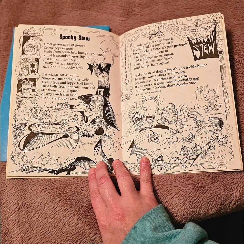 Spooky Tunes and Car Tunes Activity Books - Picture 5 of 6